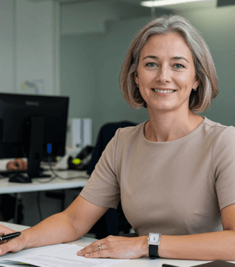Julia W. Dienstleistung Profil